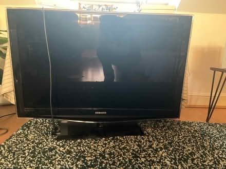 Photo of free Samsung 40inch TV (Reading RG4) #1