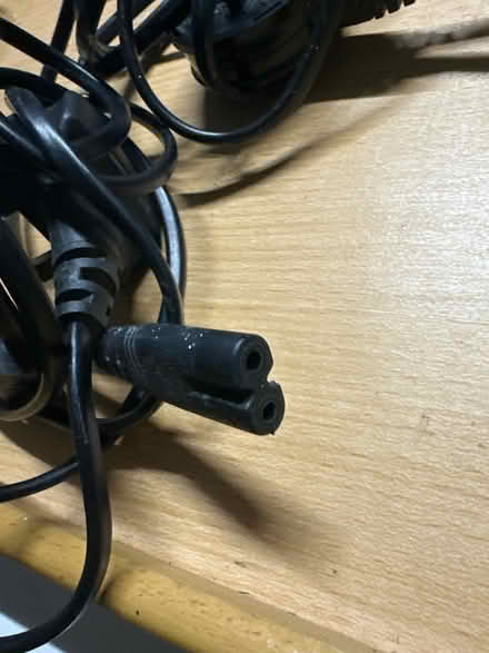 Photo of free 2 x figure of 8 power leads (Hove, BN3) #2