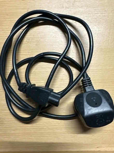 Photo of free 1 x 3pin power lead (Hove, BN3) #1