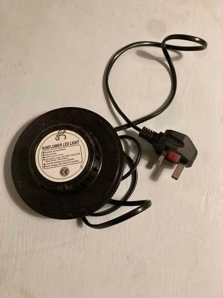 Photo of free LED circle light (B38) #2