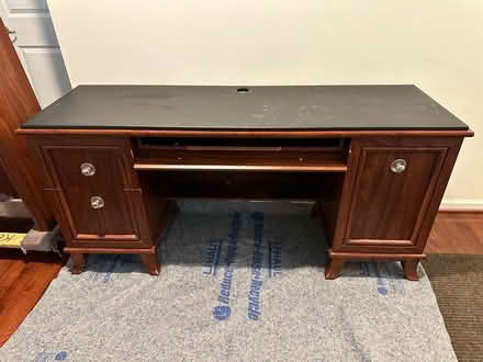 Photo of free Desk (Burtonsville) #2