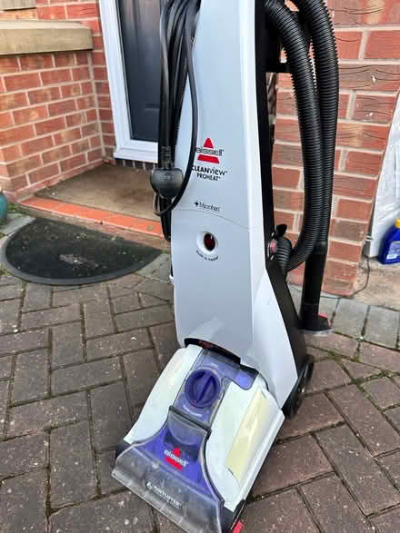 Photo of free Bissell Carpet Shampooer (DE21) #1