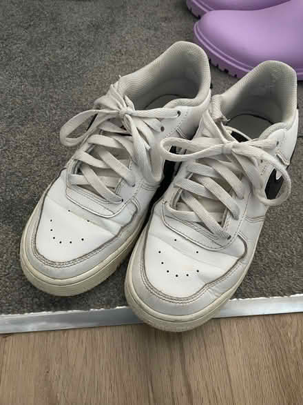 Photo of free Nike shoes (Hendon, NW4) #1