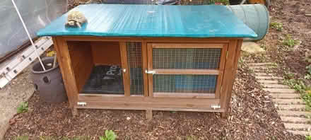 Photo of free Rabbit Hutch (Hoddesdon EN11) #1