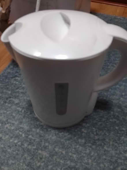 Photo of free Electric Kettle (Morley DE21) #1