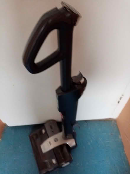 Photo of free Hoover rechargeable vacuum cleaner (Emsworth PO10) #1