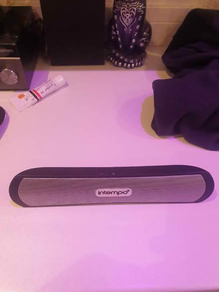Photo of free Speaker (Winsford CW7) #1