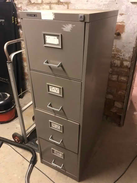 Photo of free Four drawer filing cabinet grey (Heaton Mersey SK4) #1