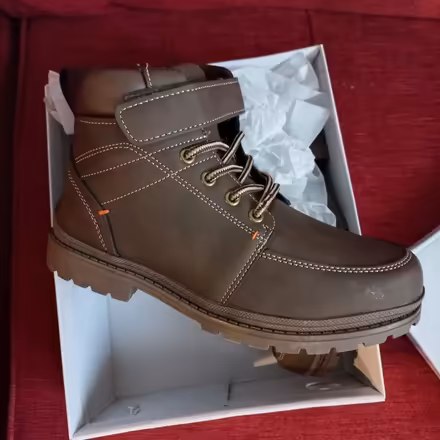 Photo of free Brand new kids size 4 boots (Lydham SY9) #1