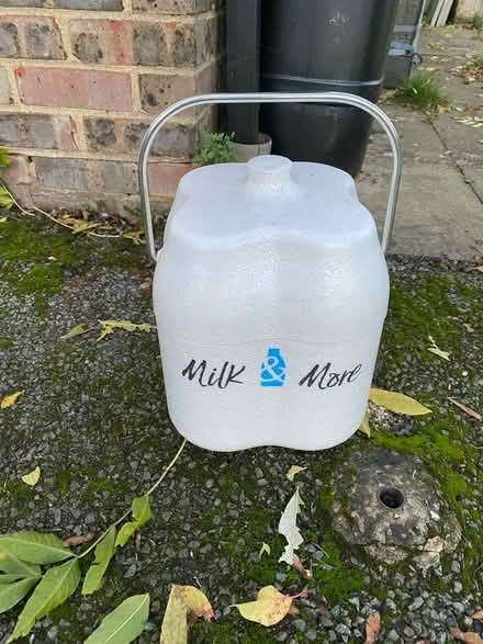 Photo of free Milk and More caddy Wandsworth (SW18) #1