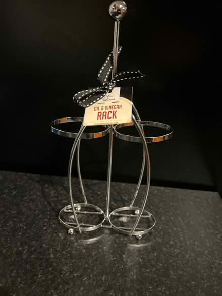 Photo of free Oil and vinegar rack (GL15) #1