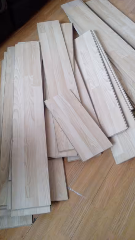 Photo of free Light Pine Laminate Flooring (Whiston L35) #4