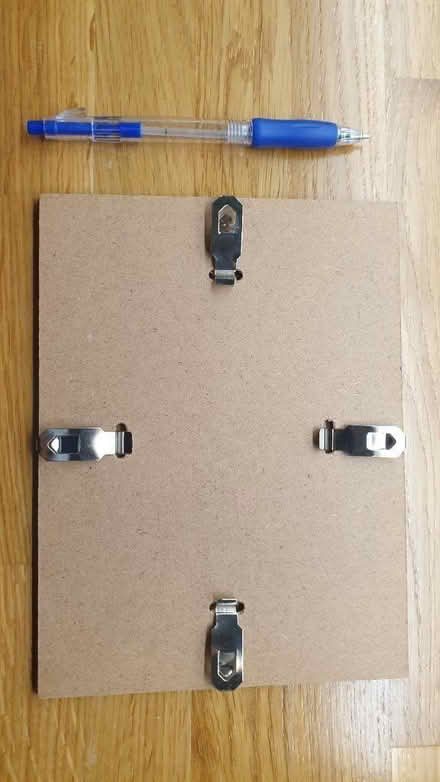 Photo of free Small clip frame (Newtown, Reading, RG1) #1