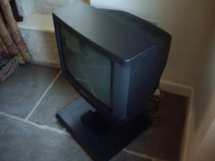 Photo of free Vintage Panasonic TX-21V2 21" TV (Whitley SN12) #3
