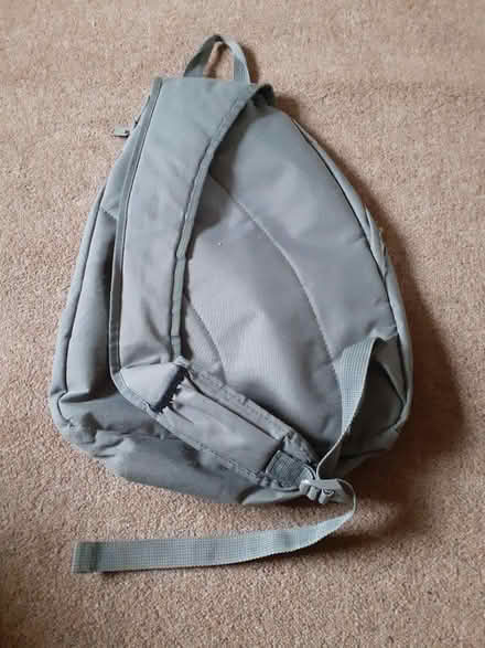Photo of free Over-shoulder rucksack (Waterside HP5) #2