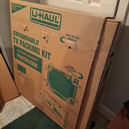 Photo of free Moving boxes, large TV box (North City, Shoreline) #4