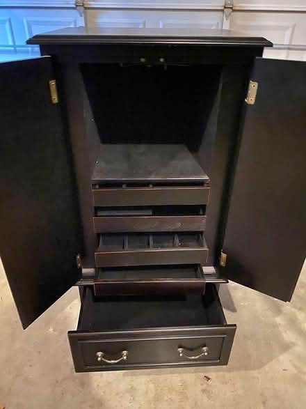 Photo of free Jewelry Chest (WC / Exton) #2