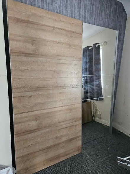 Photo of free 2 x wardrobe sliding doors (Keynsham BS31) #1