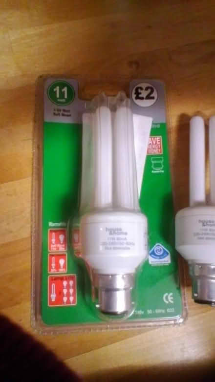 Photo of free Energy-Saving Lightbulbs, Bayonet B22 (Saint Thomas Ward EX2) #2