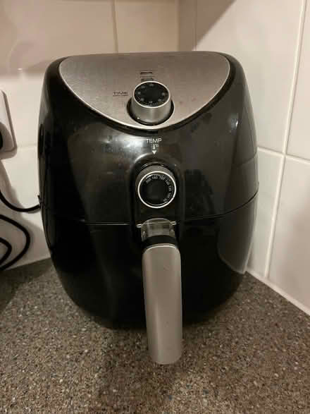 Photo of free Air fryer and slow cooker (Boulton Moor) #2