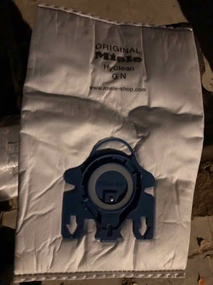 Photo of free Vacuum cleaner bags (Stoke Newington N16) #1