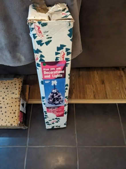 Photo of free 3ft Christmas tree (IP3) #1