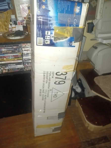 Photo of free New xmas tree (South ozone pk, queens) #1