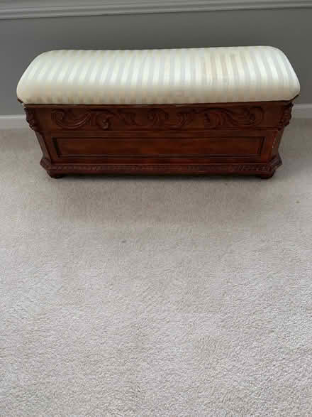 Photo of free Storage bench (New Providence) #1