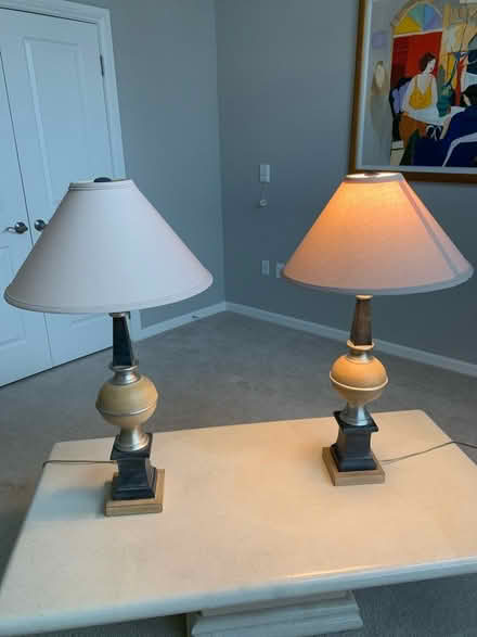 Photo of free Pair of lamps (New Providence) #1