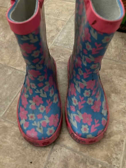 Photo of free Size 9 wellies (Burnage M19) #3