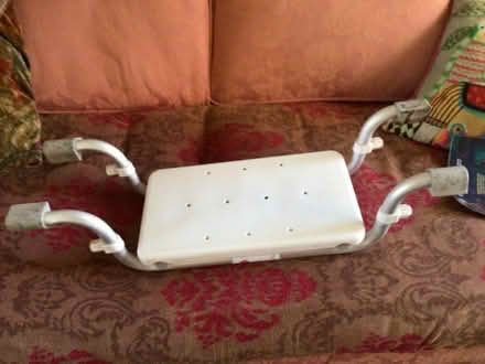 Photo of free Seat to go over a Bath. (Woodmancote GL52) #1