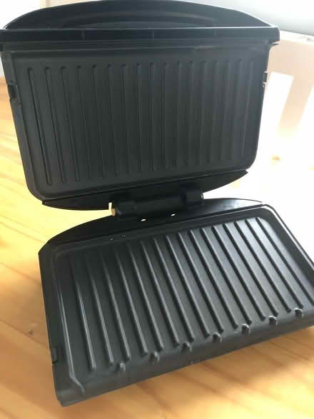 Photo of free George Foreman grill (LS27, Churwell) #2