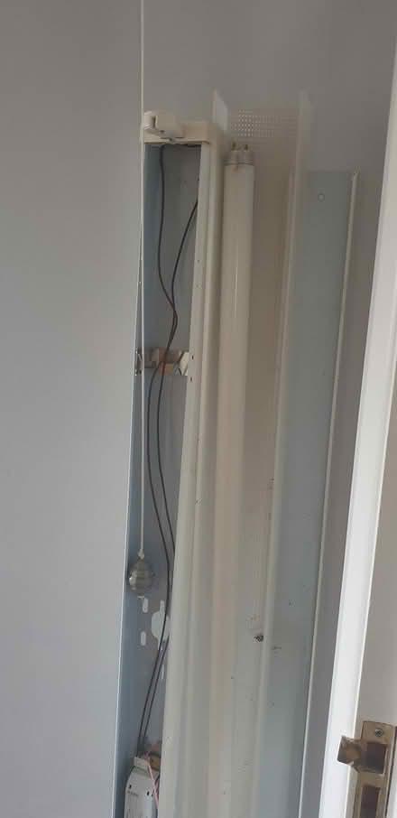 Photo of free 5ft Strip Light (CM15) #1