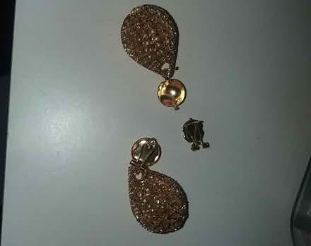 Photo of free Jewelry (South Tottenham N15) #1