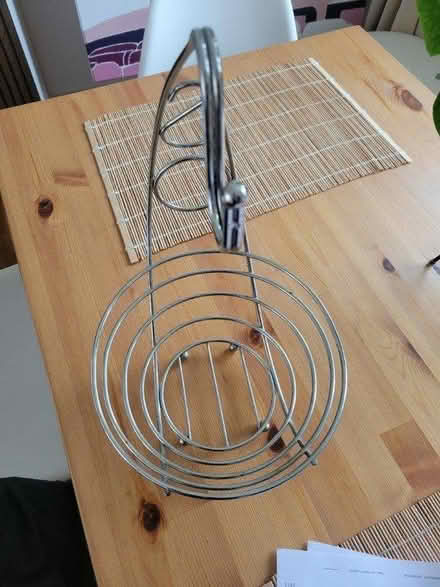 Photo of free Fruit basket with banana hanger (Rotherhithe) #1