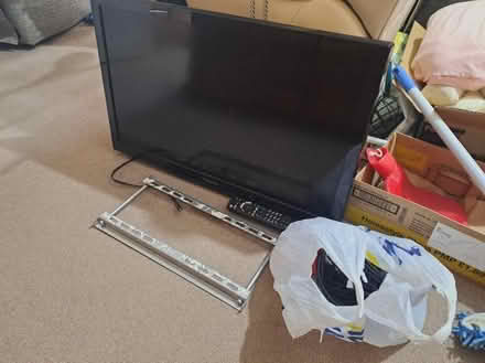 Photo of free Panasonic TV (Esh Winning DH7) #1