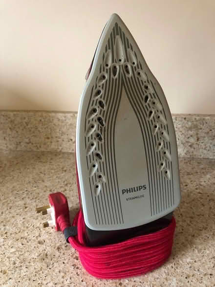 Photo of free Philips Steam Iron (Grindleton BB7) #2