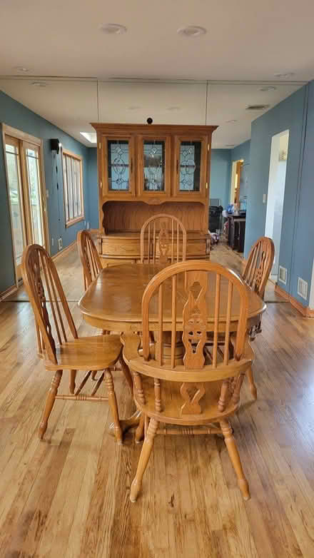 Photo of free Solid oak dining set with cabinet (East Northport) #1
