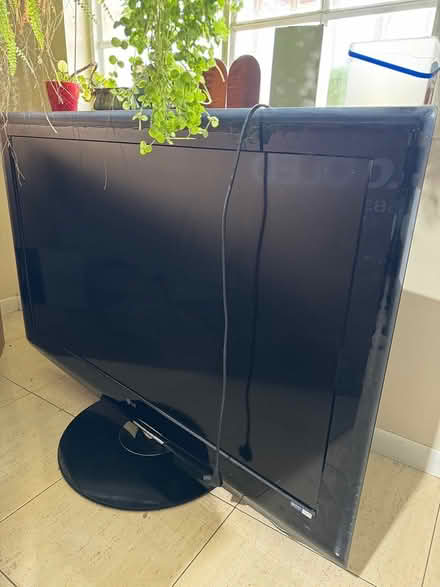 Photo of free 55” lg tv (Hialeah Gardens) #1