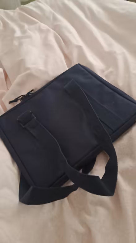 Photo of free Embroidery case (Esh Winning DH7) #1