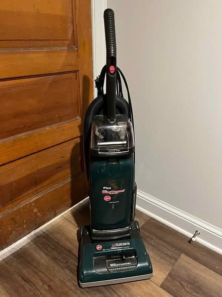 Photo of free Hoover Upright Vacuum Cleaner (Manor Park) #1