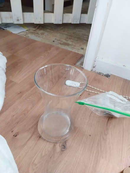 Photo of free Small vase (Trowbridge) #2