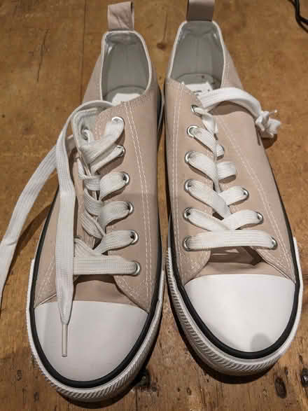 Photo of free Primark girls daps size 6/39 (Chapmanslade BA13) #2