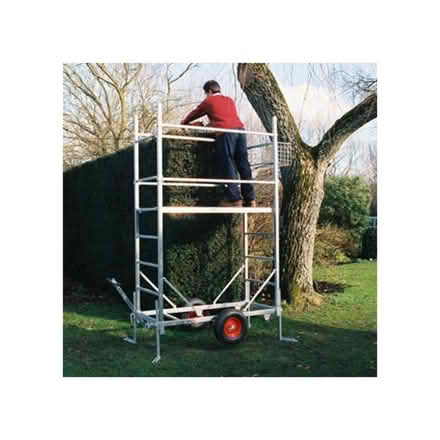 Photo of free Henchman wheeled platform (Ridgeway Dr & Ridgeway Rd) #3