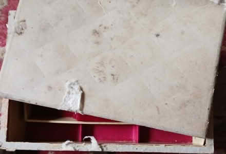 Photo of free Vintage jewellery box (Market Lavington SN10) #2