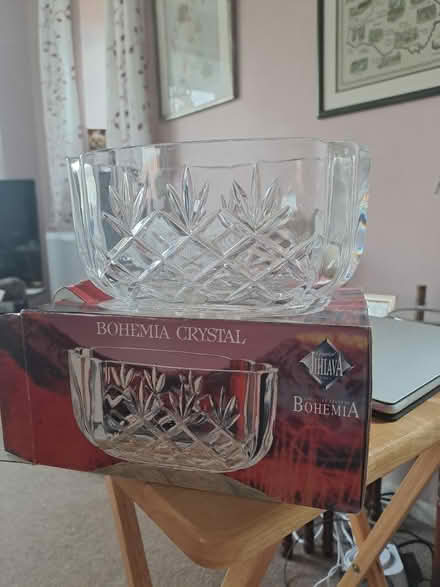 Photo of free Crystal bowl (Esh Winning DH7) #1