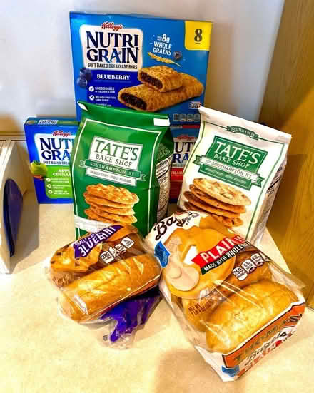Photo of free Nutrigrain bars, cookies, & bagels (Cabin John near Bethesda) #1
