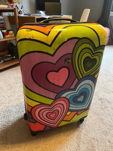 Photo of free Heart design roller suitcase (Murray hill) #1