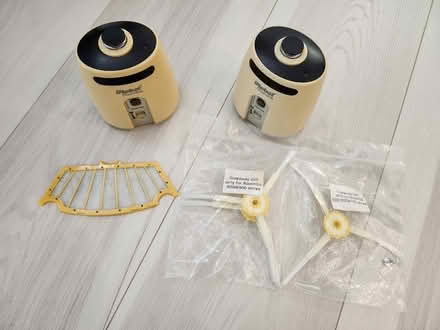 Photo of free irobot romba accessories (Hayward) #2