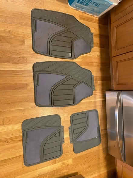 Photo of free Car mats (New Fairfield CT) #1